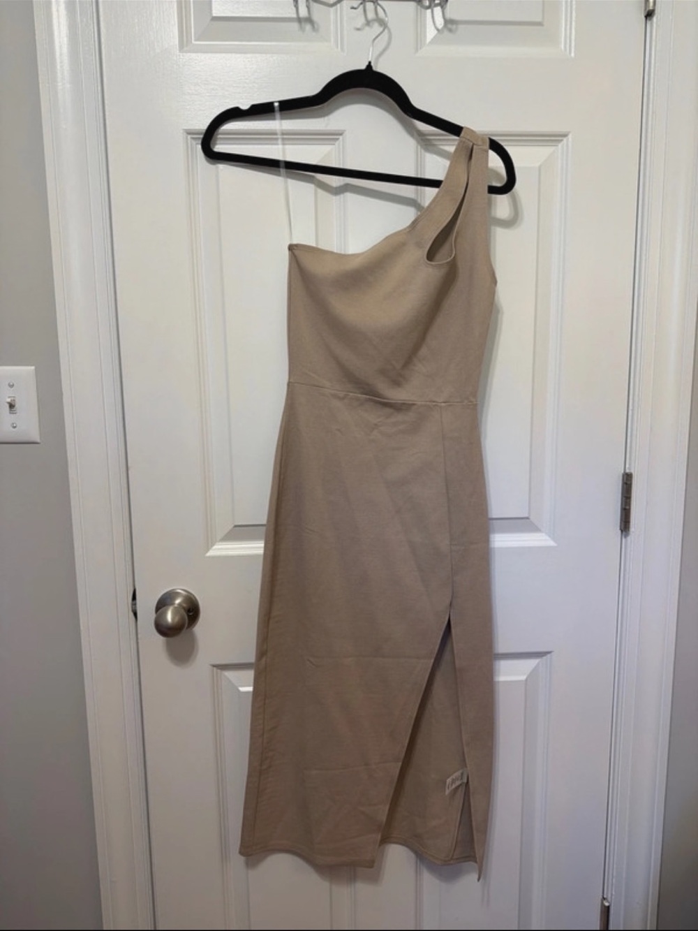 Timing One-Shoulder Taupe Midi Dress